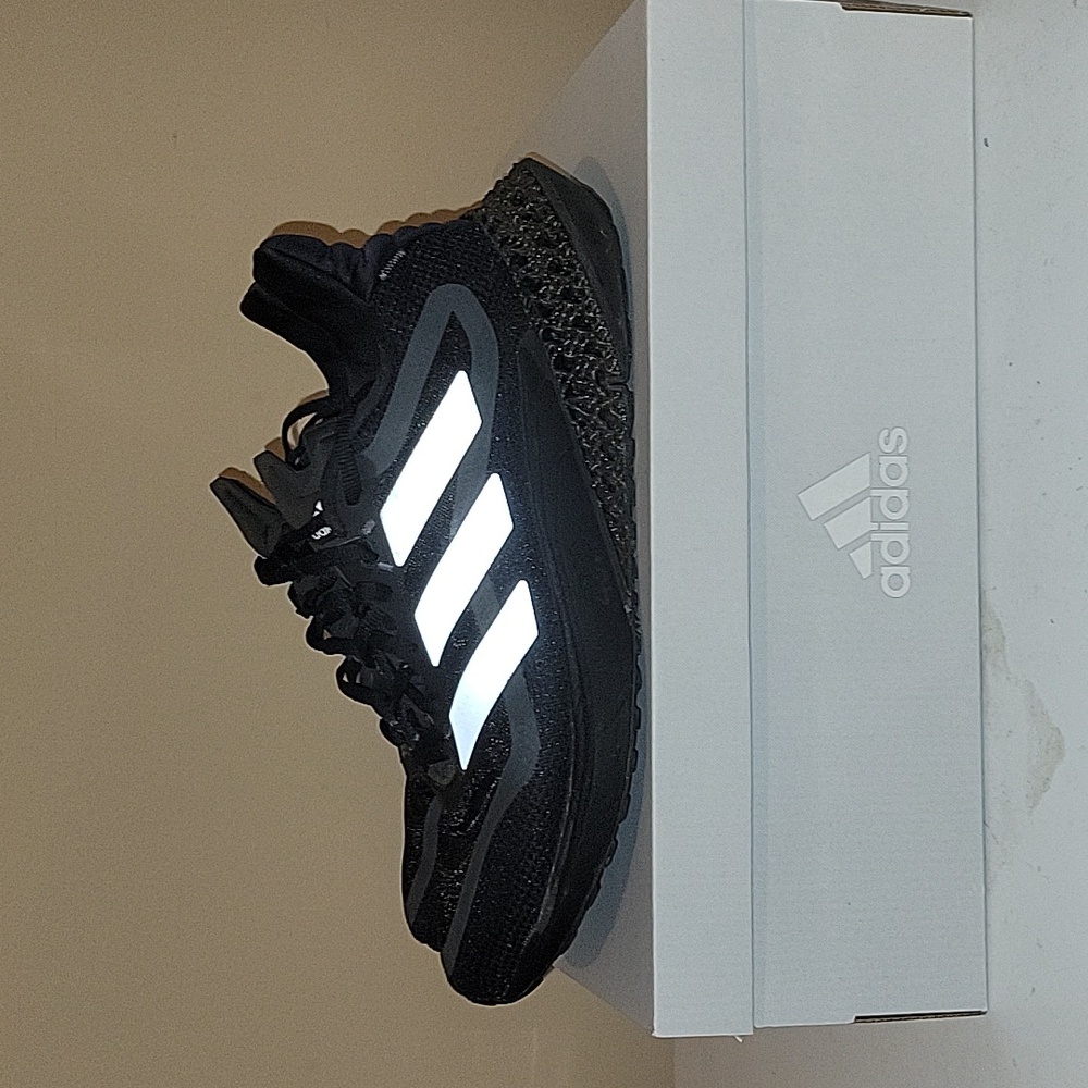 Mens Adidas Pulse 2M LIKE NEW